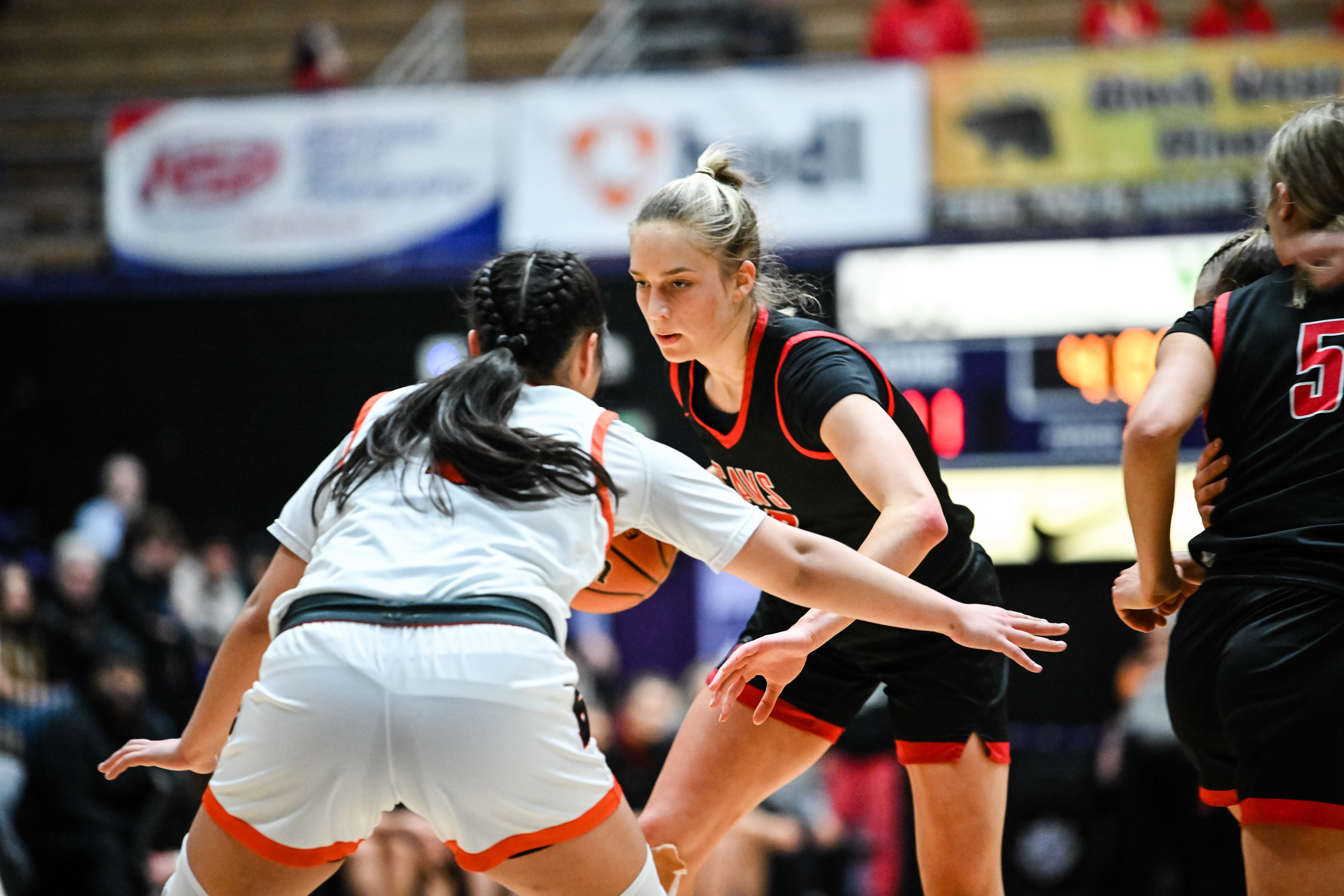 Clackamas Beaverton 6A Oregon girls basketball quarterfinal Naji Saker 1 -53